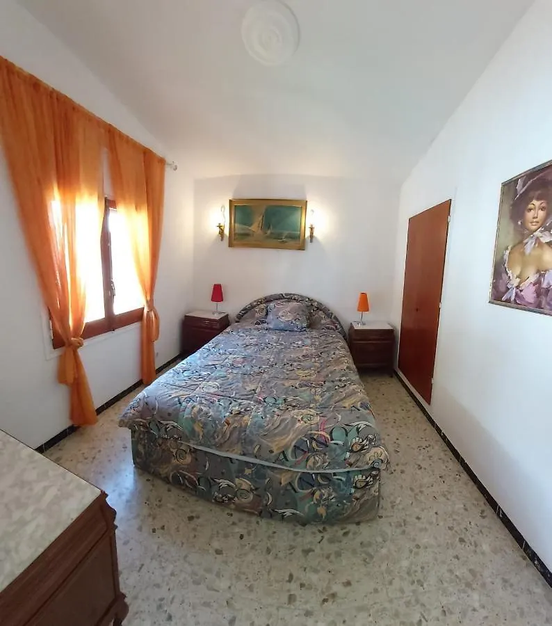 فيلا يوريت دي مارفي Casita Stella I 0*,